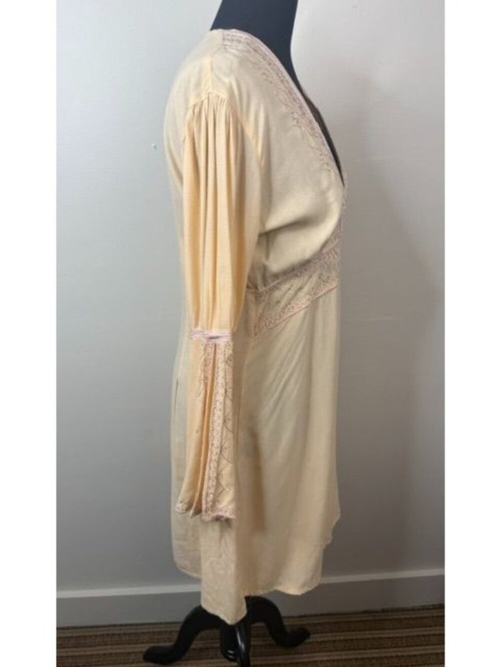 Vanesska for Calypso Christiane Celle Peach Embroidered Boho Tunic Dress Size S - Picture 6 of 10